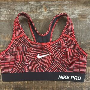 Nike pro sports bra